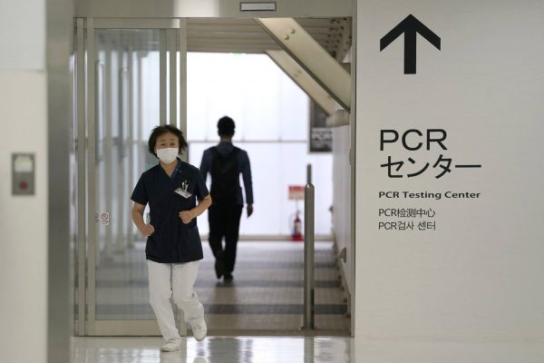 日本政府、外国人の新規入国を原則停止へ緊急事態宣言再発令に合わせ